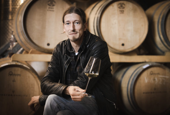 Reinhard Muster im Weinkeller